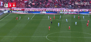 拜仁慕尼黑4比0横扫柏林联盟 格纳布里双响助球