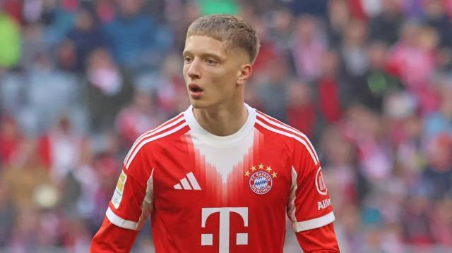 拜仁慕尼黑4比0横扫柏林联盟 格纳布里双响助球