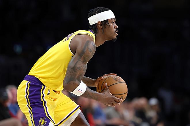 雷霆大胜湖人范德比尔特爆发 雷迪克战术失误引